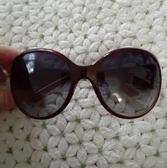 Chanel red frames ombre sunglasses with crystals logo Chanel Red Rhinestone Logo Sunglasses – Treasures of NYC main image 3
